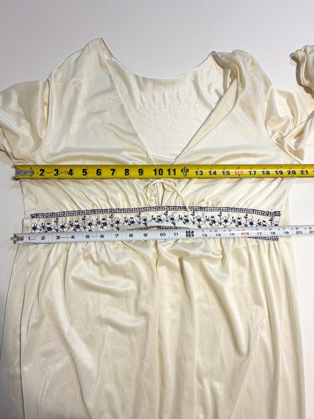VINTAGE 70s 80s long sleeve maxi nightgown slip dress deep v neck embroidery - Picture 8 of 13